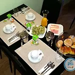 招待所 波尔图活力四射客房及公寓酒店 3*