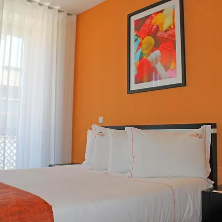 波尔图活力四射客房及公寓酒店 招待所 3*