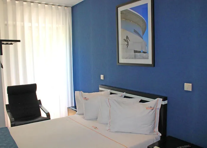 Vivacity - & 3* Πόρτο