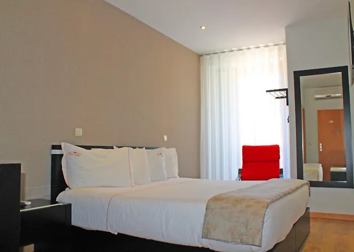 Vivacity - & 3* Porto