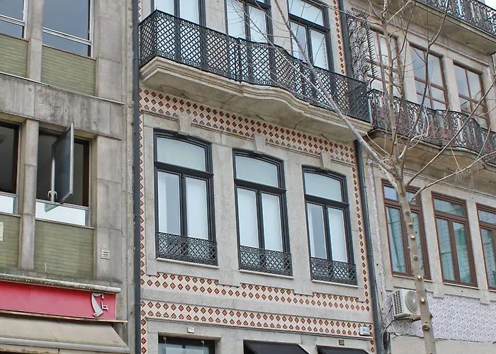 Vivacity - & 3* Porto