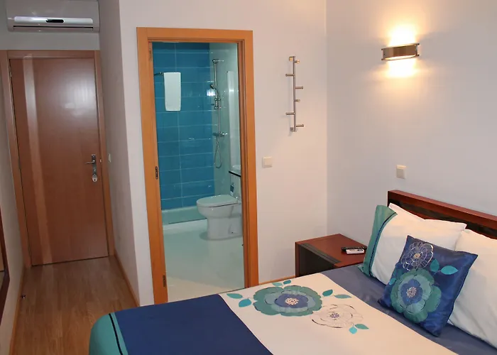 Vivacity - & 3* Porto