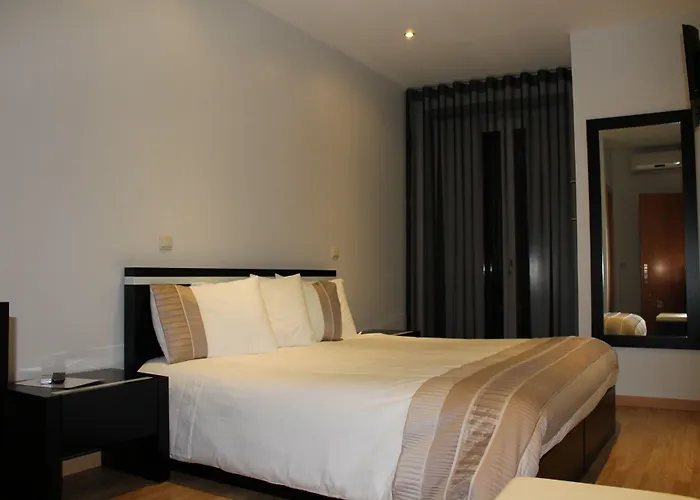 Vivacity - & Πανσιόν Πόρτο