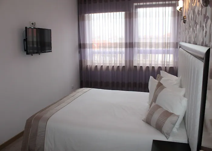 Vivacity - & Гостевой дом Порту