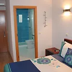 波尔图活力四射客房及公寓酒店 3* 波尔图